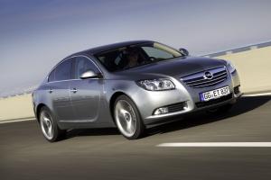Opel Insignia BiTurbo CDTI 2012 года
